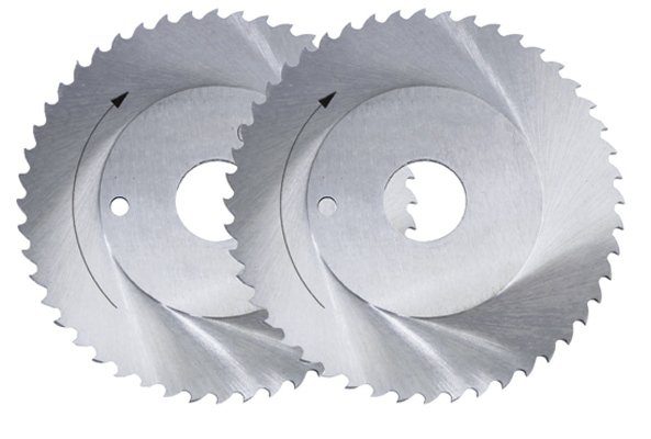 Attentions when using the HSS saw blade